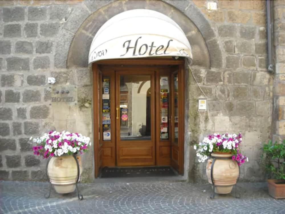 Hotel Corso Orvieto Exterior foto